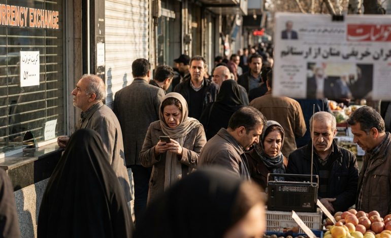 analyse des répercussions du conflit en iran sur l'économie mondiale, mettant en lumière les risques et les tensions actuelles.