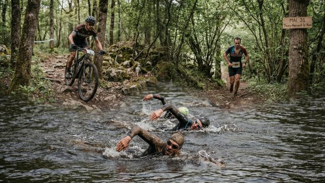 participez le 31 mai à thury-harcourt-le hom à un cross triathlon unique alliant natation en eau libre, vtt et course trail pour une aventure sportive inoubliable.