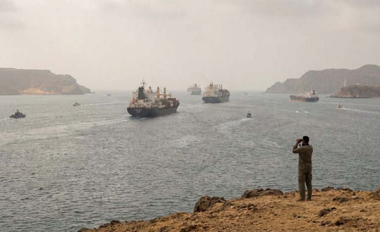 découvrez les enjeux géopolitiques du détroit stratégique de bab el-mandeb et analysez si les houthistes représentent une menace réelle de fermeture de cette voie maritime cruciale.