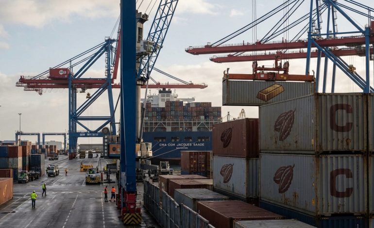 découvrez le havre, un port clé et carrefour stratégique pour l’exportation du chocolat français vers le monde entier, alliant tradition et modernité.