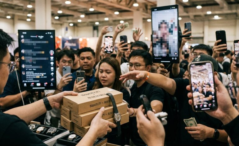 Frénésie sur TikTok : chaos sur les réseaux et revente fulgurante autour de la collaboration Swatch x Audemars