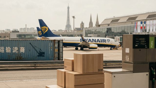 découvrez les points clés du g7 à paris, l'impact sur l'industrie chinoise, la hausse du pétrole, ainsi que les dernières actualités sur ryanair et ikea.