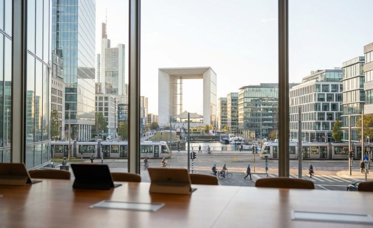 découvrez comment les cinq principaux moteurs économiques européens sont prêts à croître à plus du double de la moyenne de la zone euro, propulsant ainsi la croissance régionale et les opportunités d'investissement.