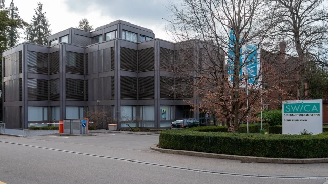 Documents d'assurance maladie et avis de prime en Suisse